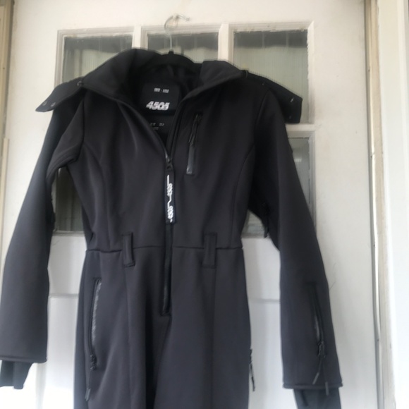 ASOS 4505 Belted Fitted Ski/Snowsuit Black Fur Hood - Picture 4 of 8